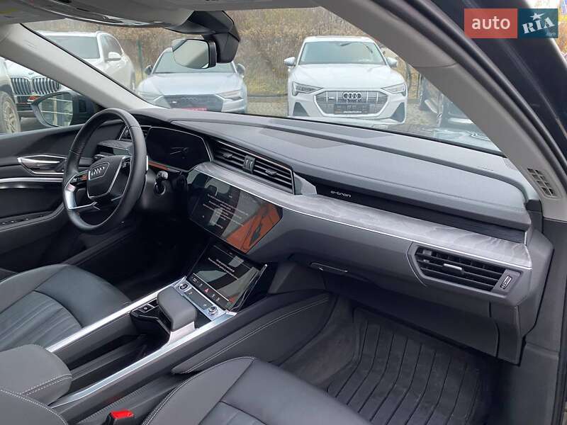 Внедорожник / Кроссовер Audi Q8 e-tron 2023 в Львове фото 9 Внедорожник / Кроссовер Audi Q8 e-tron 2023 в Львове