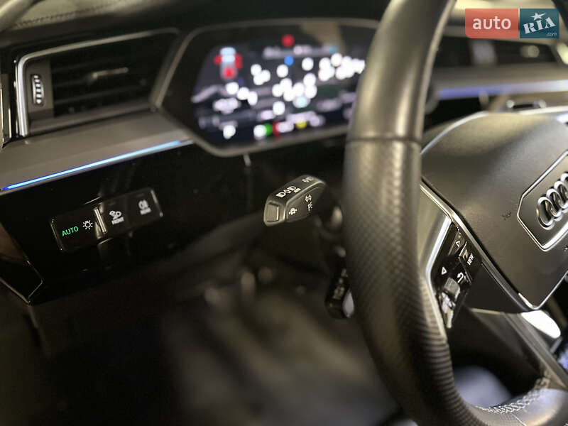 Внедорожник / Кроссовер Audi Q8 e-tron 2023 в Львове фото 17 Внедорожник / Кроссовер Audi Q8 e-tron 2023 в Львове