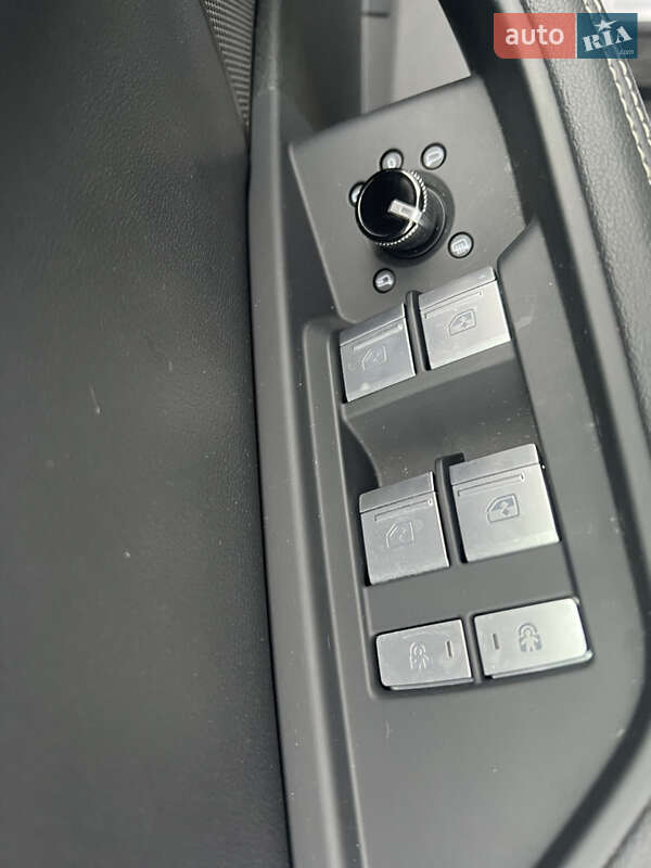 Внедорожник / Кроссовер Audi Q8 e-tron 2024 в Здолбунове фото 18 Внедорожник / Кроссовер Audi Q8 e-tron 2024 в Здолбунове