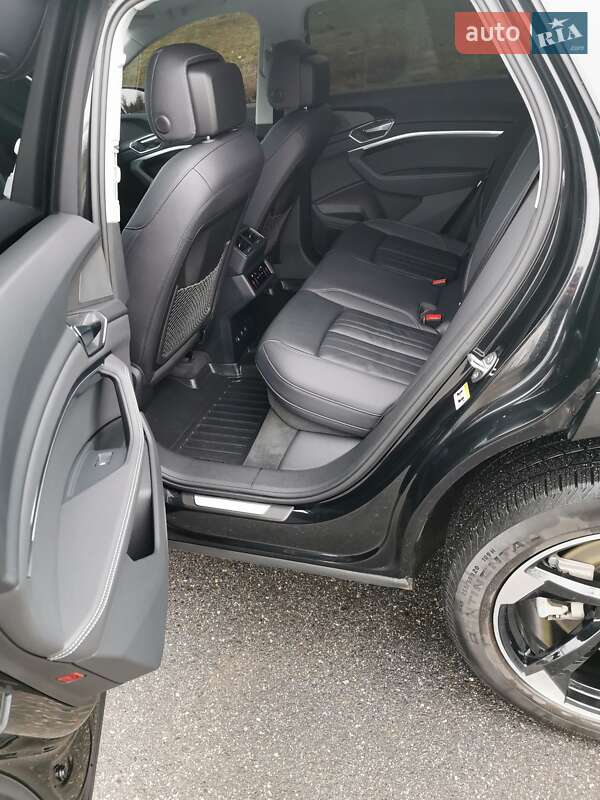 Внедорожник / Кроссовер Audi Q8 e-tron 2024 в Кривом Роге фото 19 Внедорожник / Кроссовер Audi Q8 e-tron 2024 в Кривом Роге