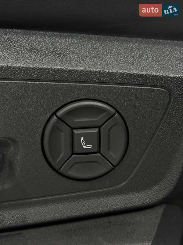 Позашляховик / Кросовер Audi Q8 e-tron 2023 в Одесі