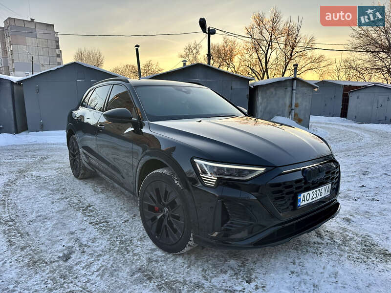 Внедорожник / Кроссовер Audi Q8 e-tron 2023 в Белой Церкви