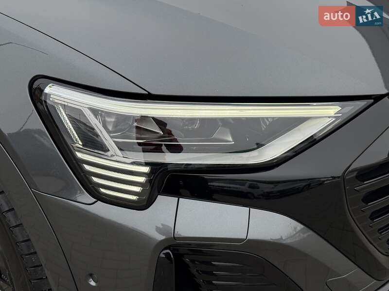 Внедорожник / Кроссовер Audi Q8 e-tron 2023 в Мукачево