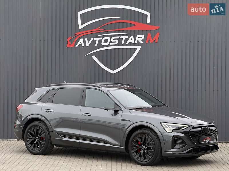 Внедорожник / Кроссовер Audi Q8 e-tron 2023 в Мукачево