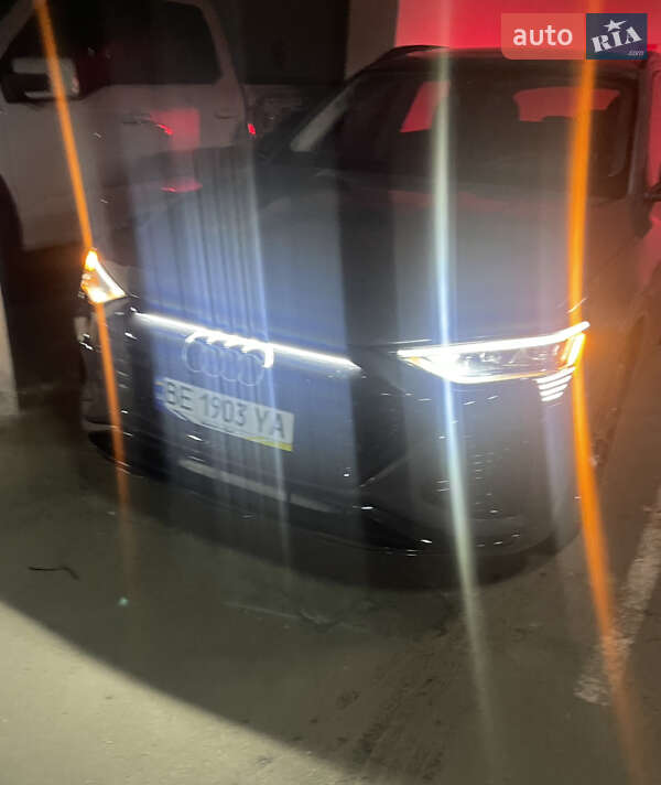 Внедорожник / Кроссовер Audi Q8 e-tron 2023 в Николаеве