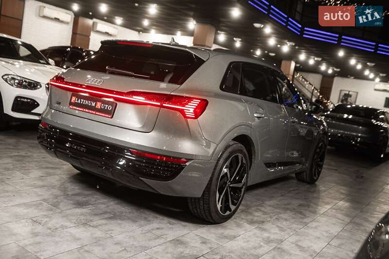 Внедорожник / Кроссовер Audi Q8 e-tron 2023 в Одессе фото 40 Внедорожник / Кроссовер Audi Q8 e-tron 2023 в Одессе