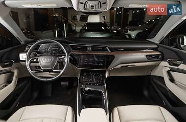Внедорожник / Кроссовер Audi Q8 e-tron 2023 в Одессе фото 43 Внедорожник / Кроссовер Audi Q8 e-tron 2023 в Одессе