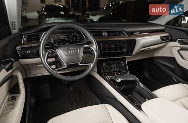 Внедорожник / Кроссовер Audi Q8 e-tron 2023 в Одессе фото 53 Внедорожник / Кроссовер Audi Q8 e-tron 2023 в Одессе