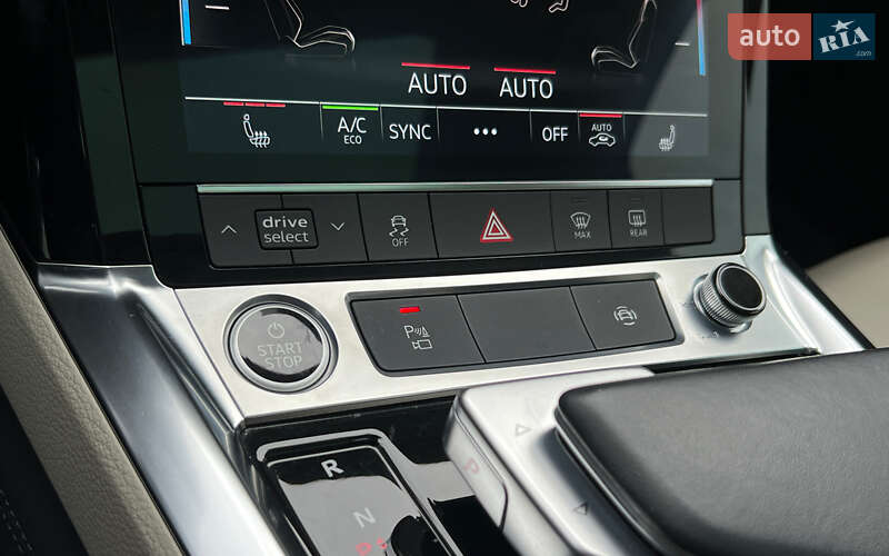 Внедорожник / Кроссовер Audi Q8 e-tron 2024 в Львове