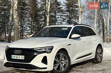Внедорожник / Кроссовер Audi Q8 e-tron 2024 в Киеве