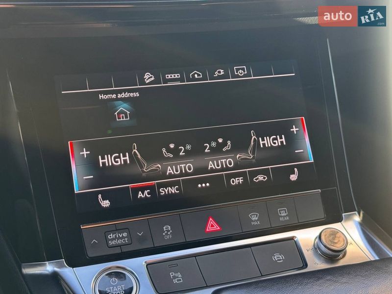 Внедорожник / Кроссовер Audi Q8 e-tron 2023 в Киеве