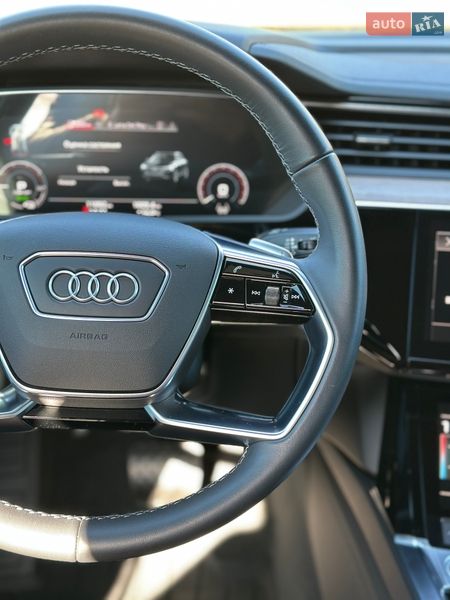 Внедорожник / Кроссовер Audi Q8 e-tron 2024 в Киеве