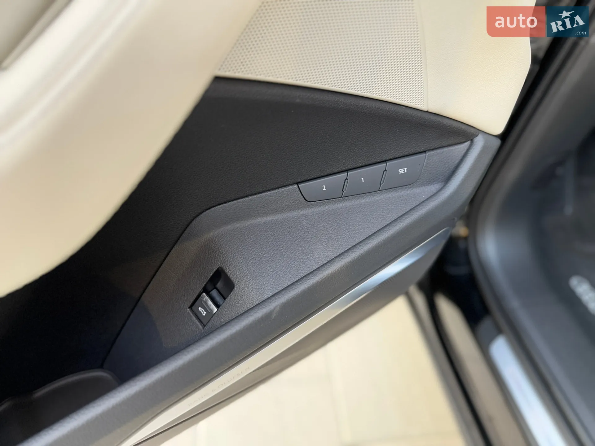 2023 Audi Q8 - мініатюра 24