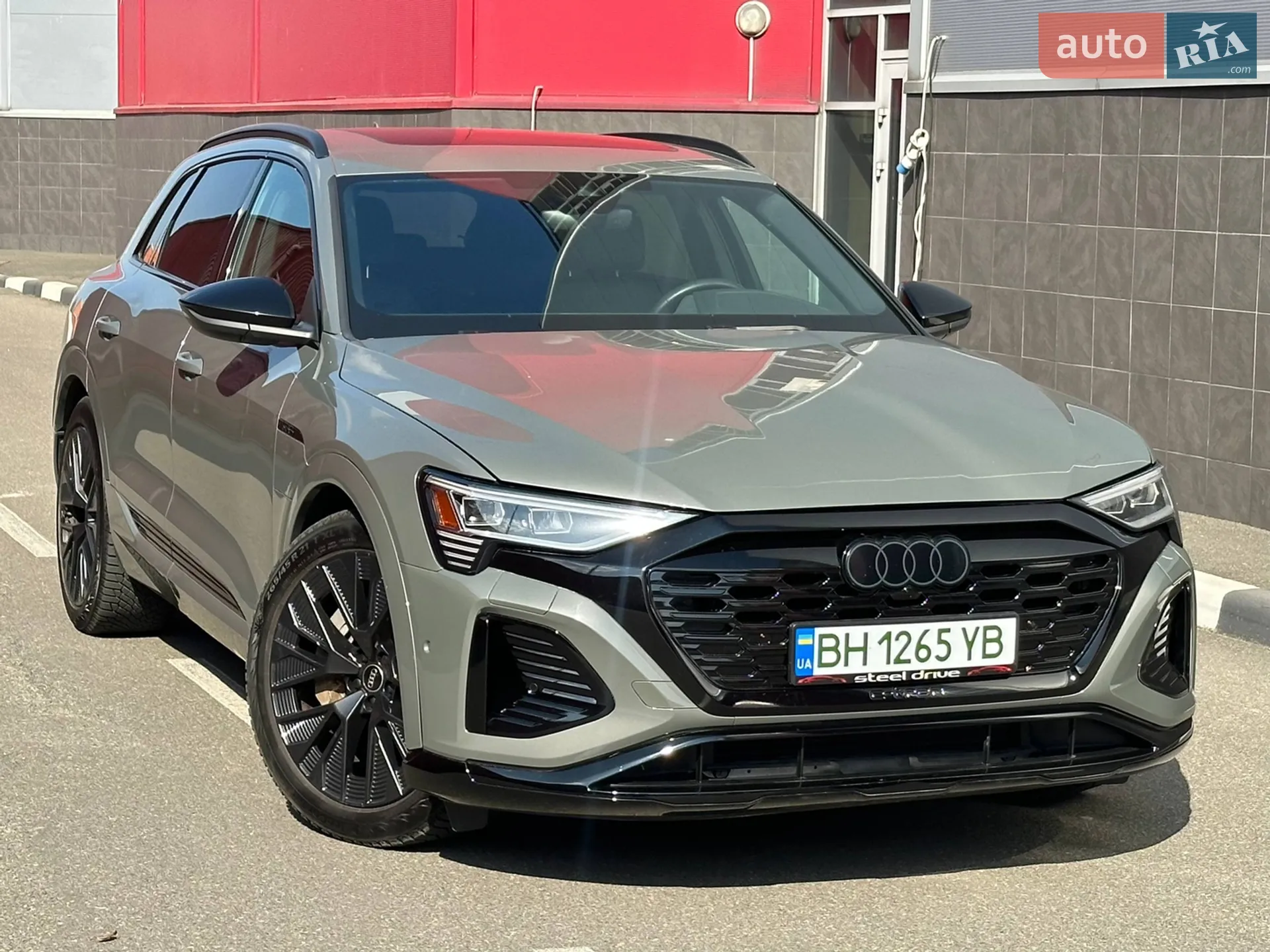 2023 Audi Q8 - мініатюра 3