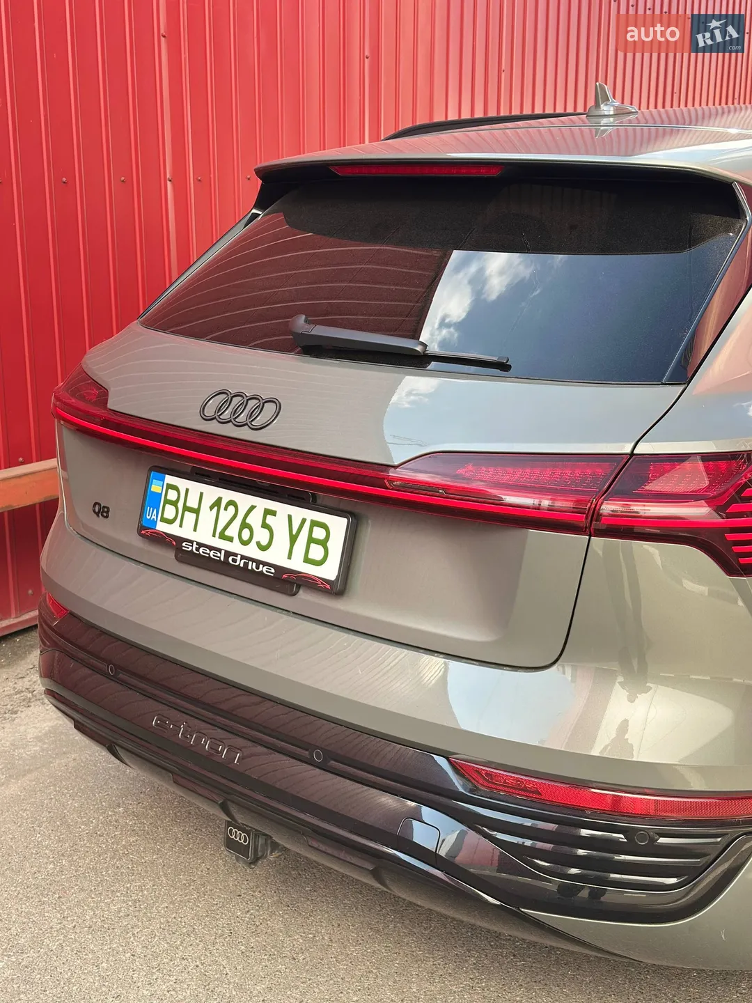 2023 Audi Q8 - мініатюра 24
