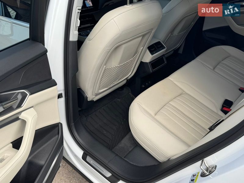 Внедорожник / Кроссовер Audi Q8 e-tron 2023 в Харькове