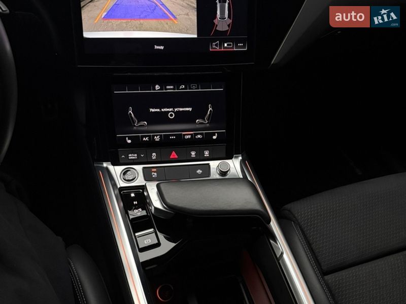 Внедорожник / Кроссовер Audi Q8 e-tron 2023 в Одессе