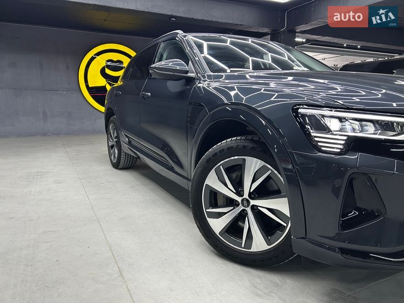 Позашляховик / Кросовер Audi Q8 e-tron 2023 в Чернівцях фото 2 Позашляховик / Кросовер Audi Q8 e-tron 2023 в Чернівцях