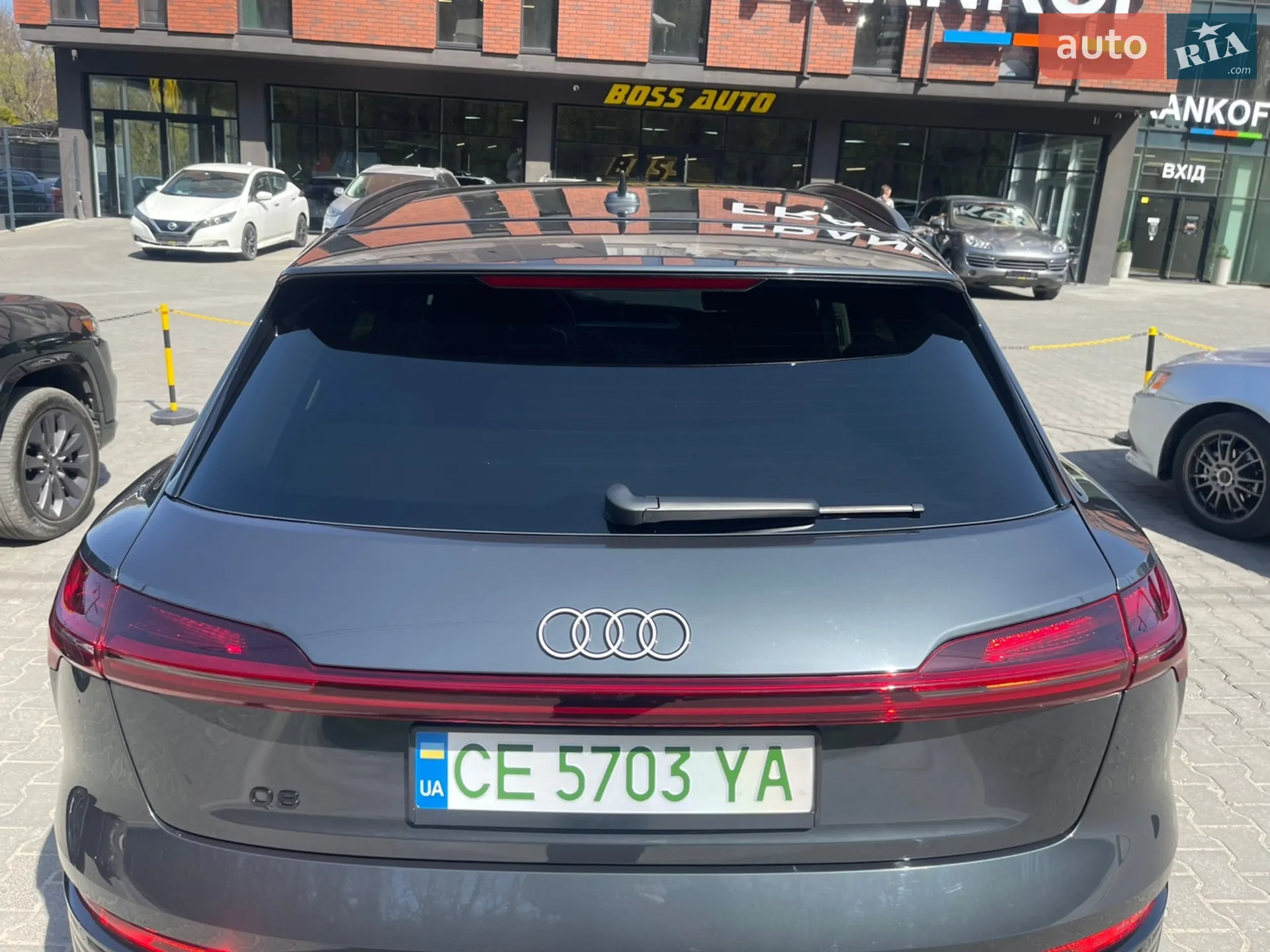 2023 Audi Q8 - мініатюра 8