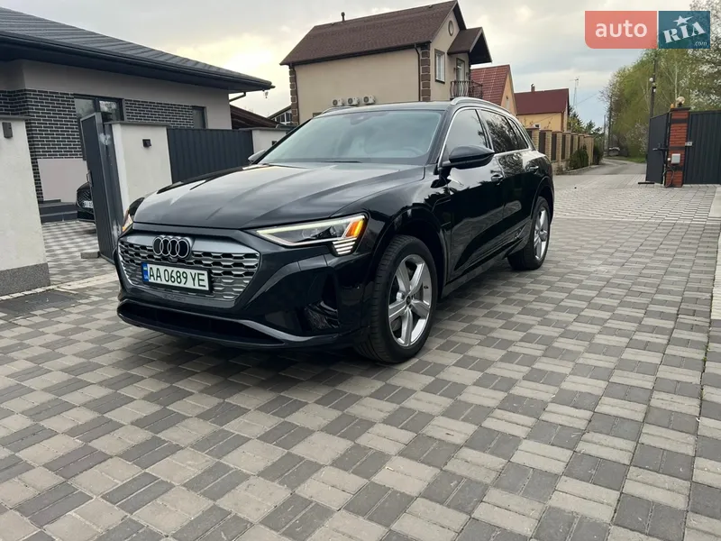Audi Q8 e-tron 2023
