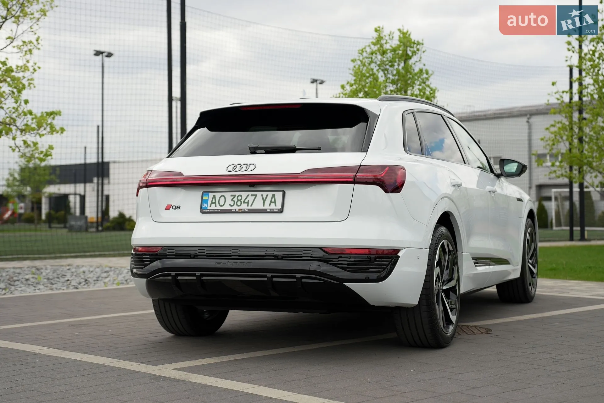 2023 Audi Q8 - мініатюра 42