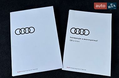 Внедорожник / Кроссовер Audi Q8 e-tron 2024 в Киеве