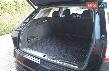 Позашляховик / Кросовер Audi Q8 e-tron 2023 в Києві
