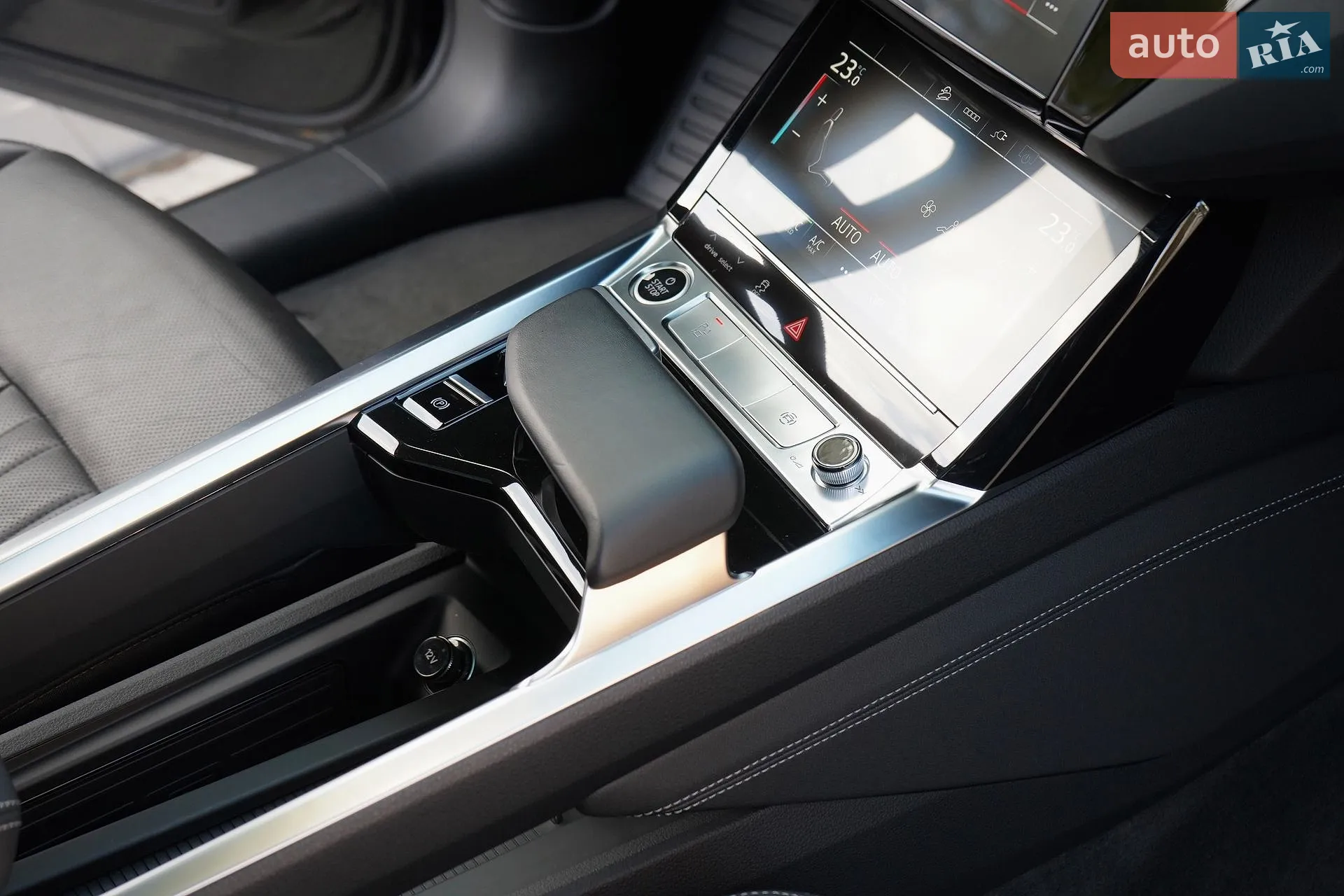 2023 Audi Q8 - мініатюра 38