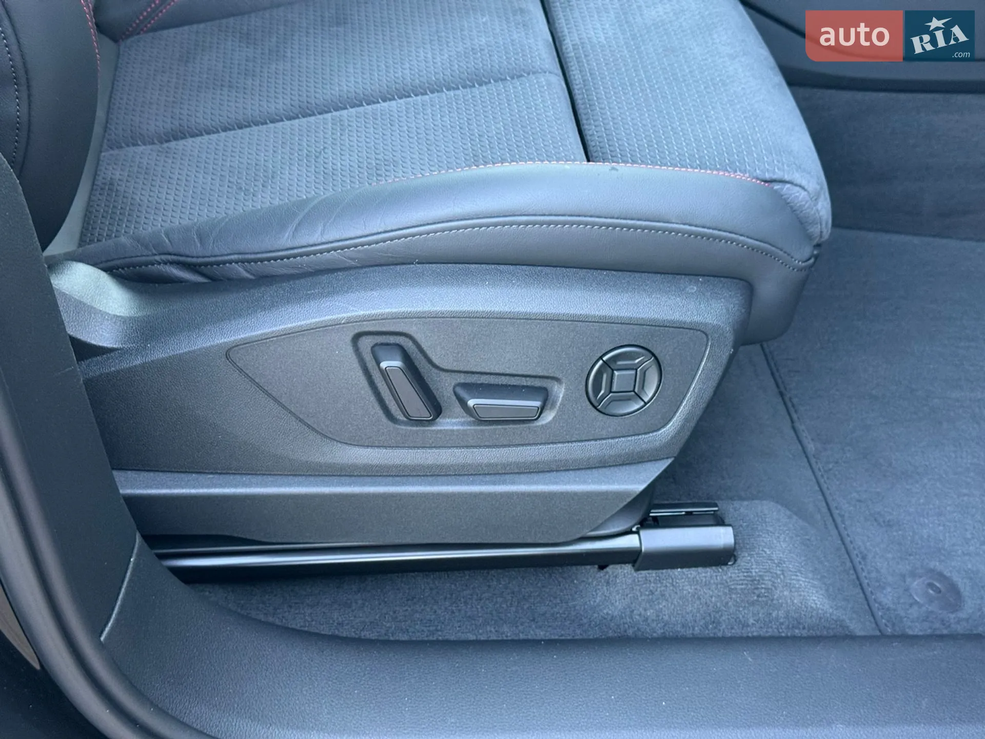 2023 Audi Q8 - мініатюра 44