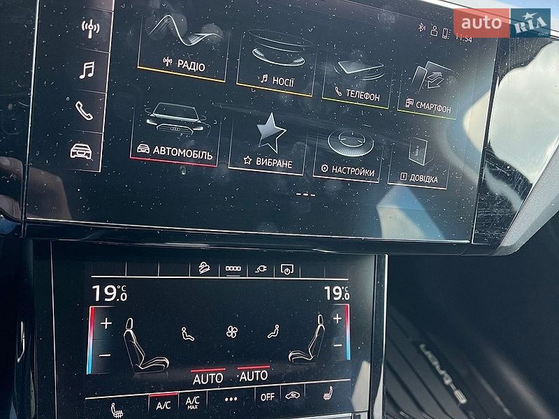 Внедорожник / Кроссовер Audi Q8 e-tron 2023 в Днепре