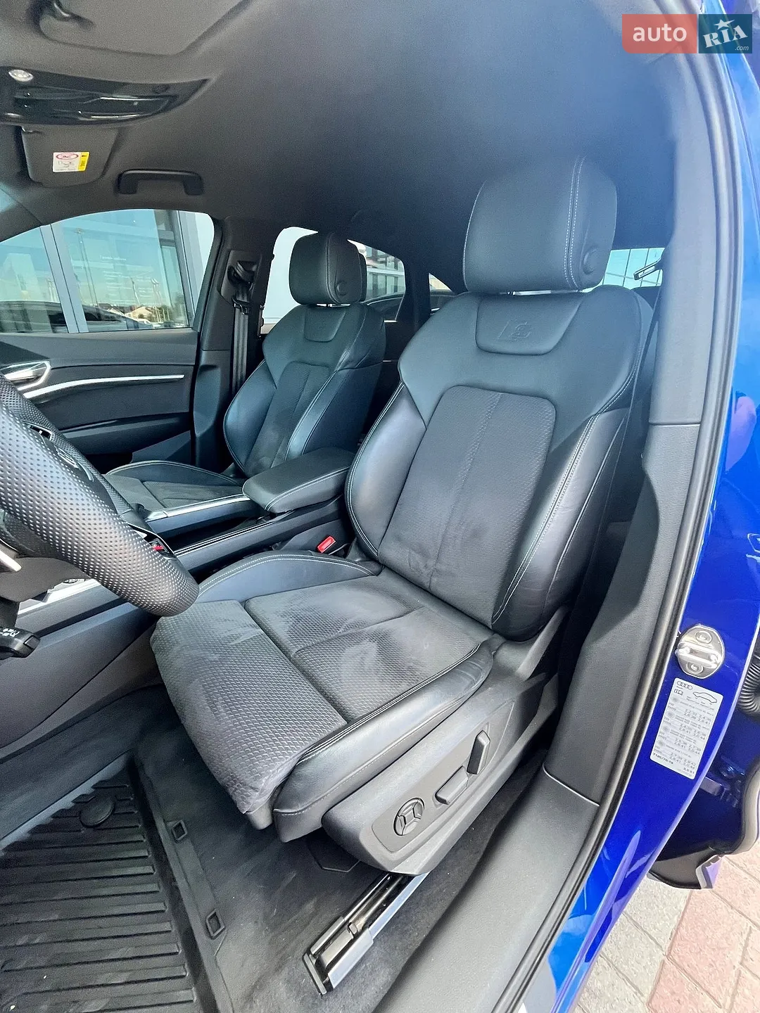 2023 Audi Q8 - мініатюра 18