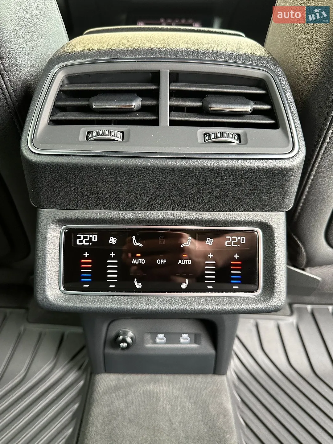 2024 Audi Q8 - мініатюра 23