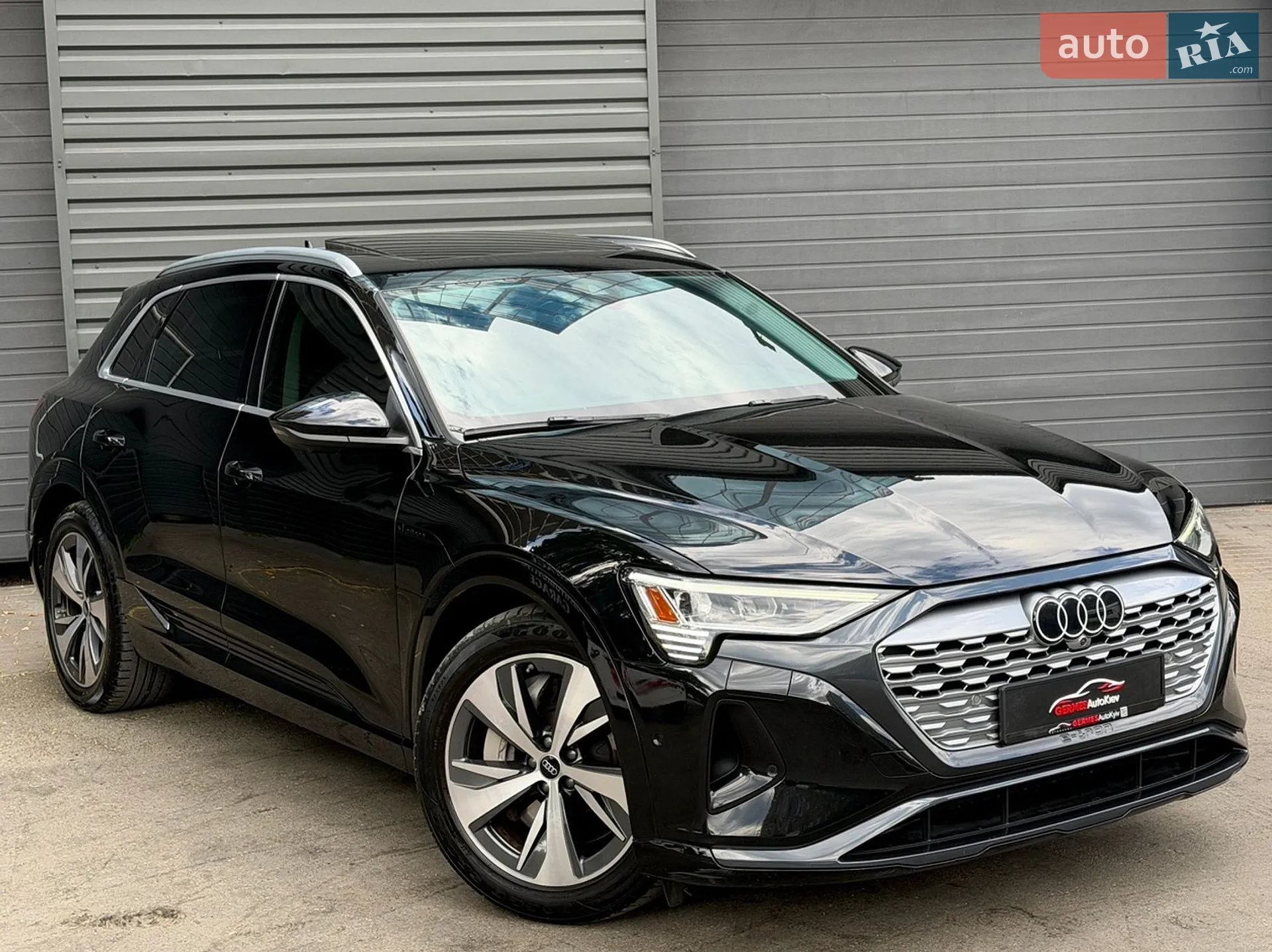2023 Audi Q8 - мініатюра 4