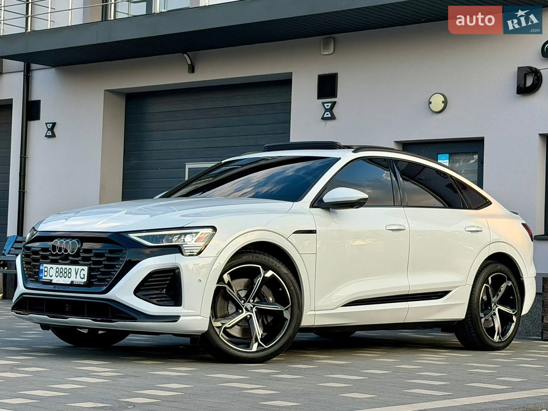 2023 Audi Q8 - мініатюра 8