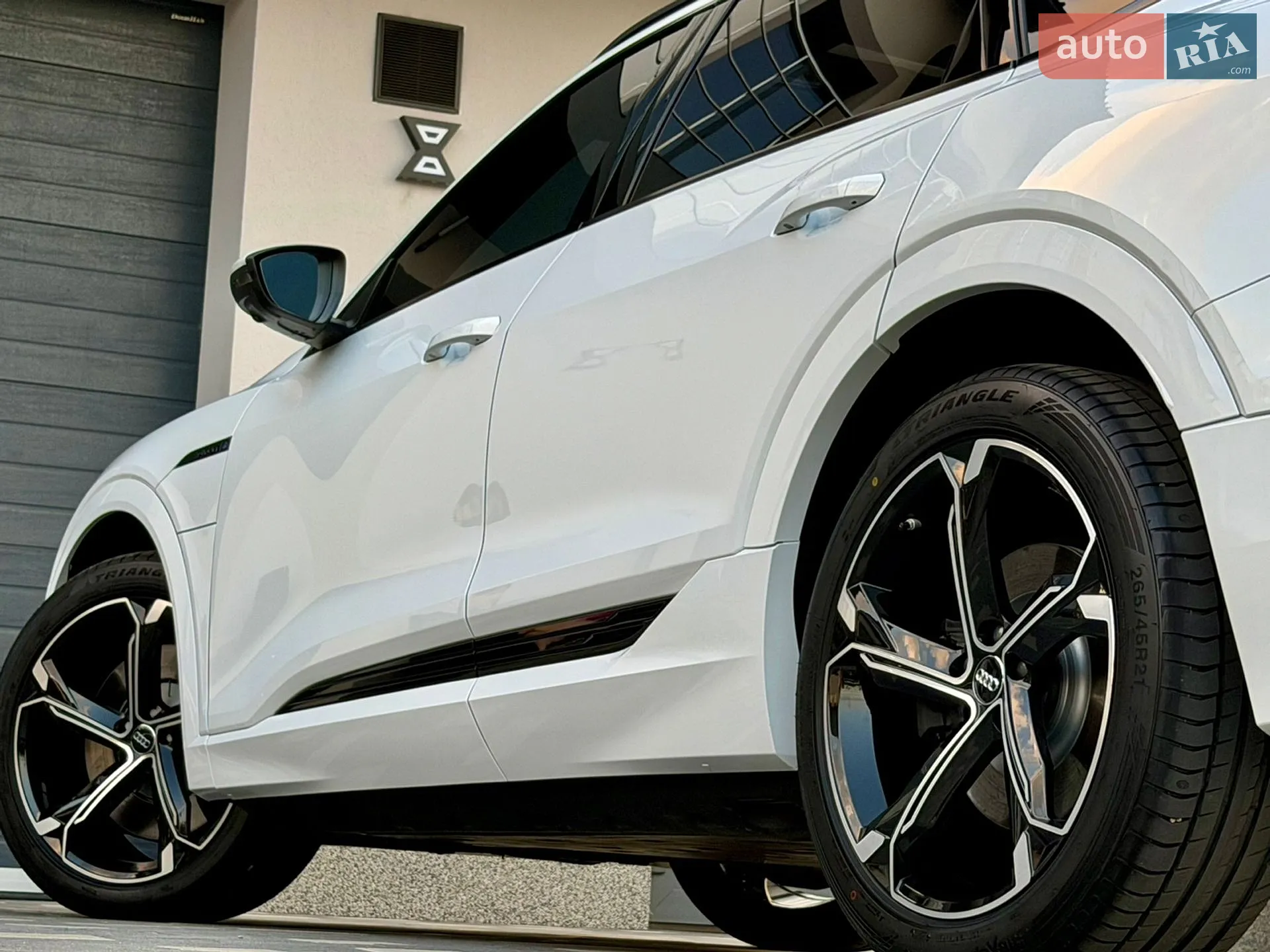 2023 Audi Q8 - мініатюра 44