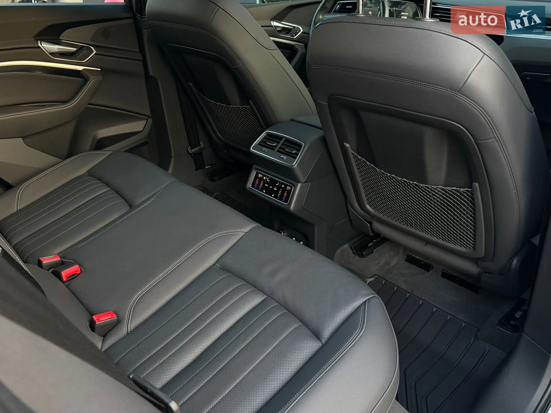 2023 Audi Q8 - мініатюра 110