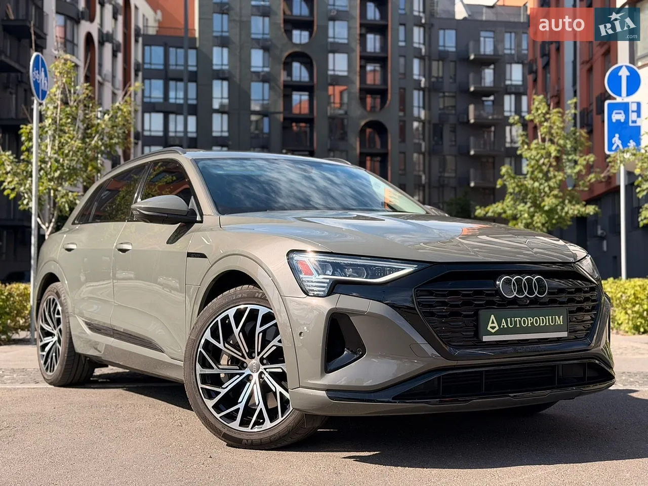 2024 Audi Q8 - мініатюра 27