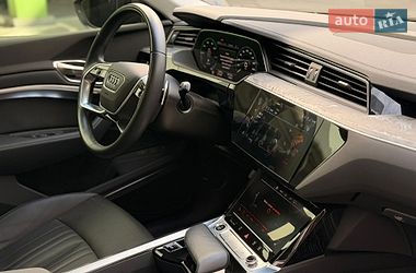 Внедорожник / Кроссовер Audi Q8 e-tron 2023 в Киеве