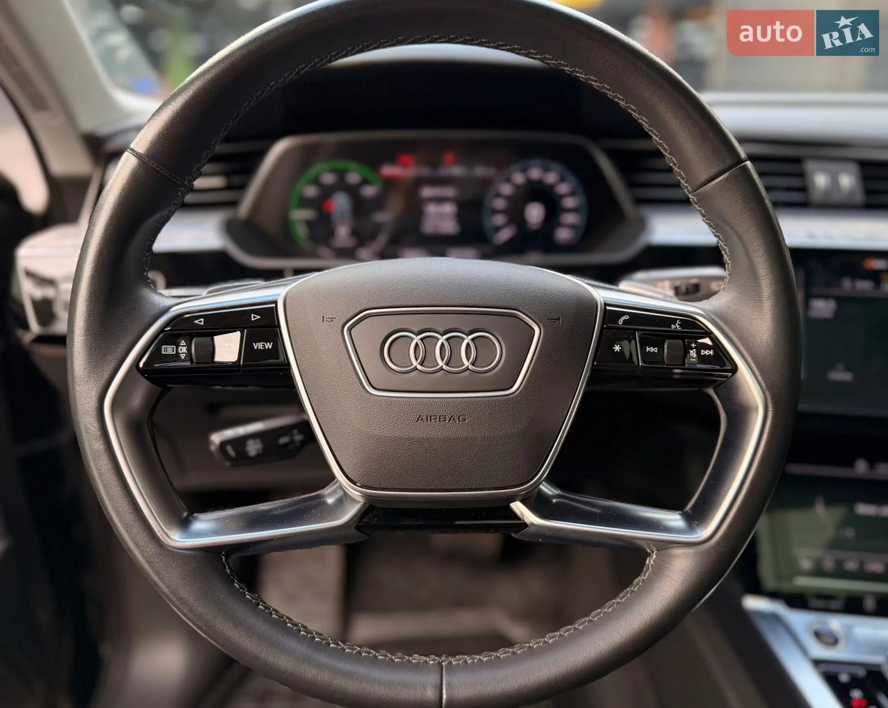 2023 Audi Q8 - мініатюра 25