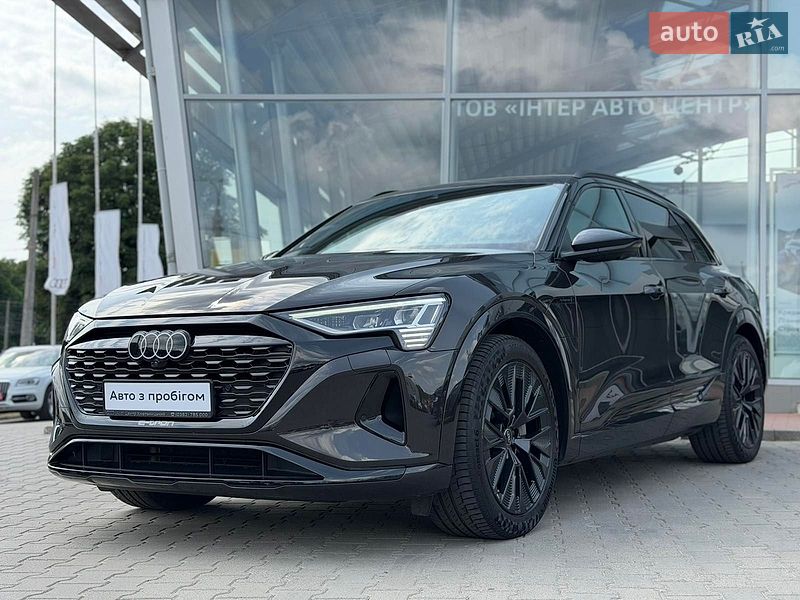 Внедорожник / Кроссовер Audi Q8 e-tron 2023 в Хмельницком