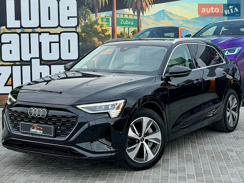 Audi Q8 e-tron 2023