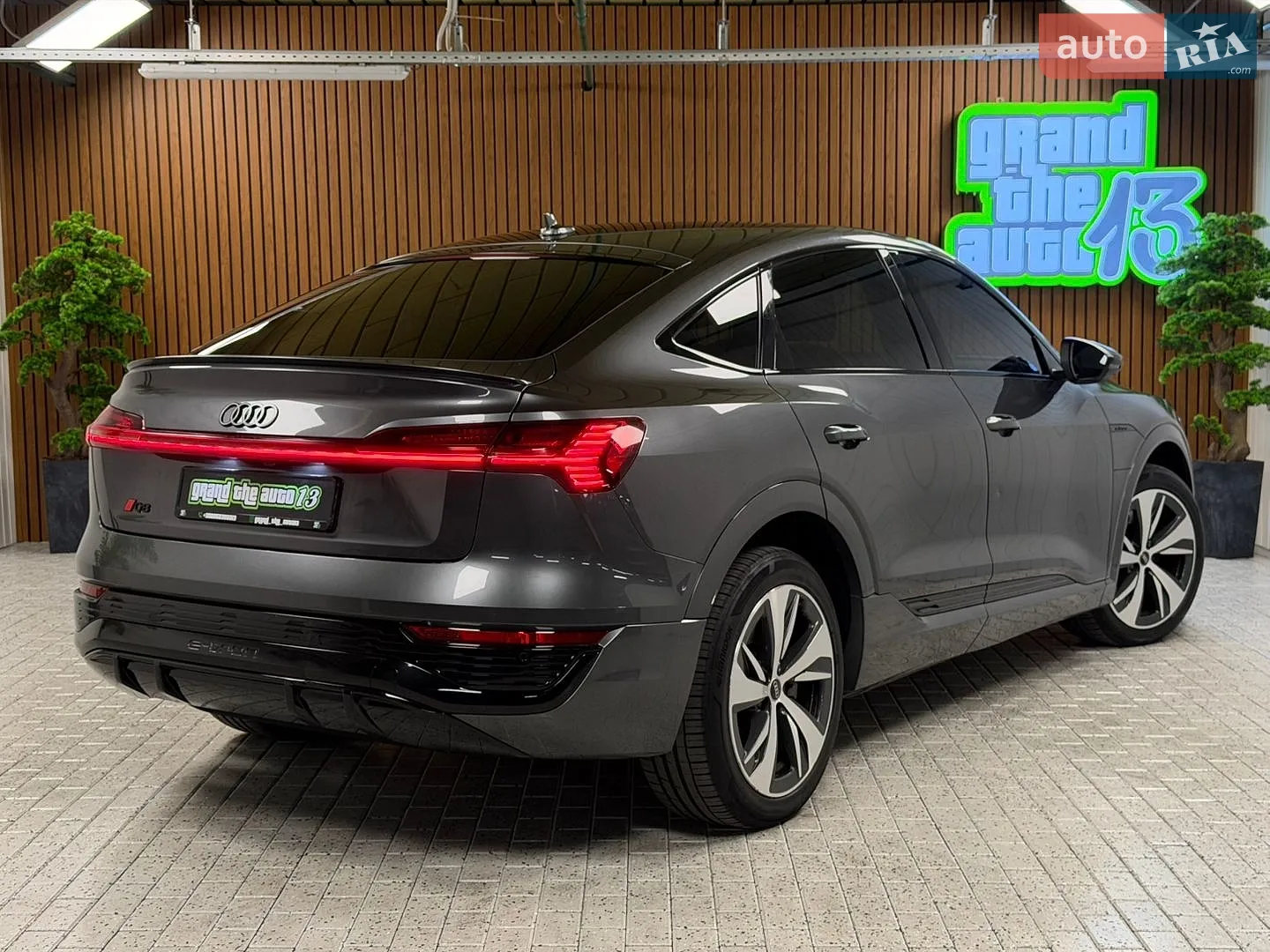 2023 Audi Q8 - мініатюра 59