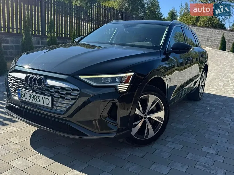 Audi Q8 e-tron 2023