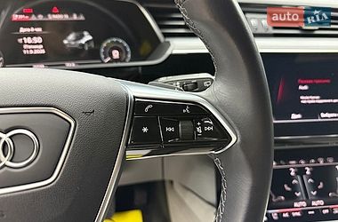 Внедорожник / Кроссовер Audi Q8 e-tron 2023 в Ивано-Франковске
