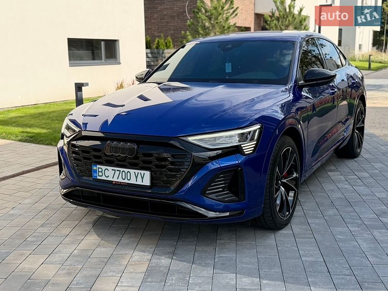 Внедорожник / Кроссовер Audi Q8 e-tron 2023 в Львове