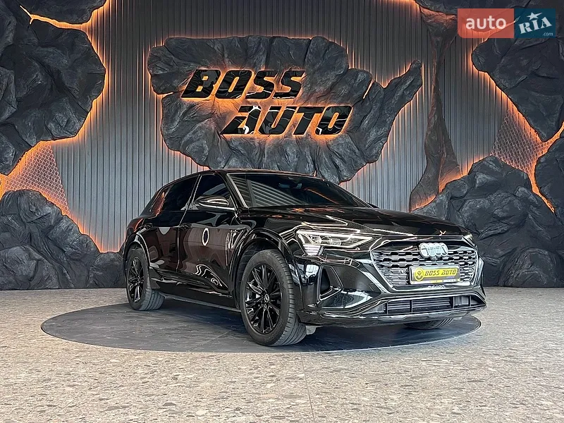 Audi Q8 e-tron 2023