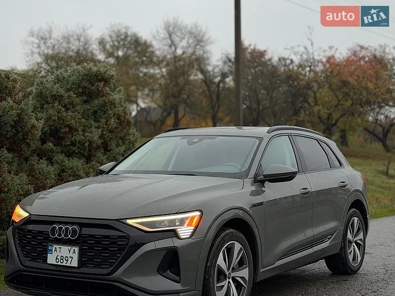 Audi Q8 e-tron