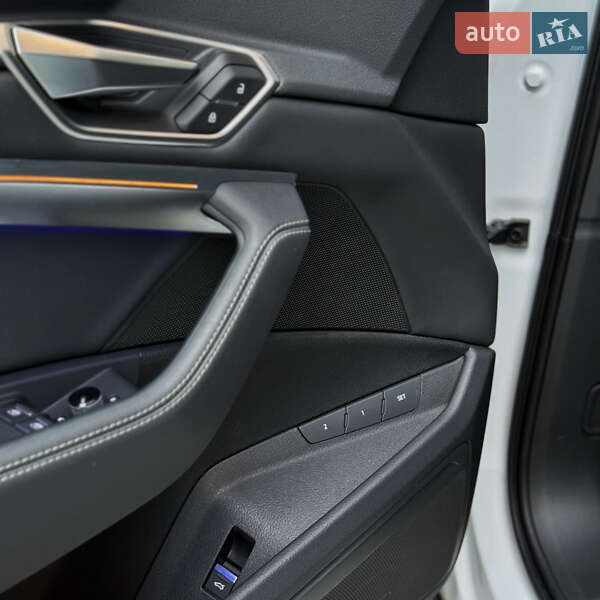 Внедорожник / Кроссовер Audi Q8 Sportback e-tron 2023 в Черновцах