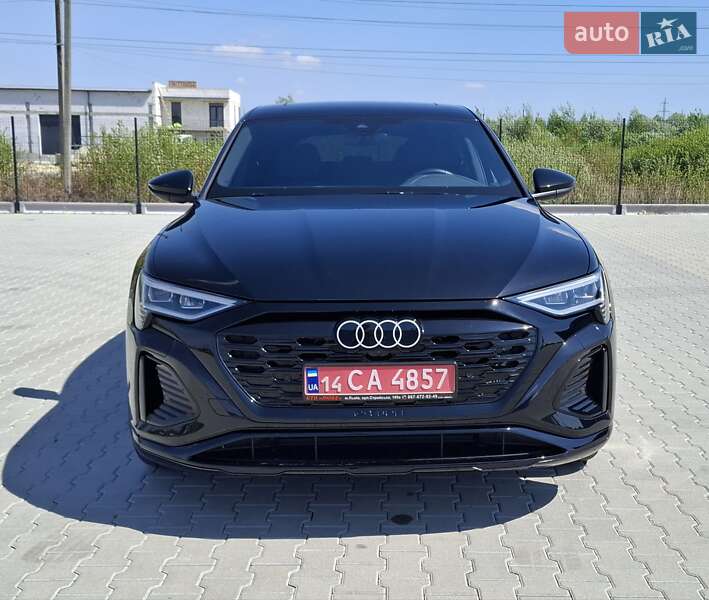 Внедорожник / Кроссовер Audi Q8 Sportback e-tron 2023 в Львове