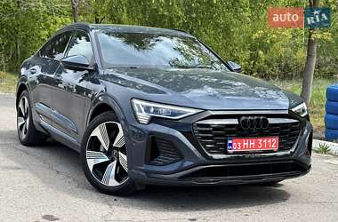 Внедорожник / Кроссовер Audi Q8 Sportback e-tron 2024 в 